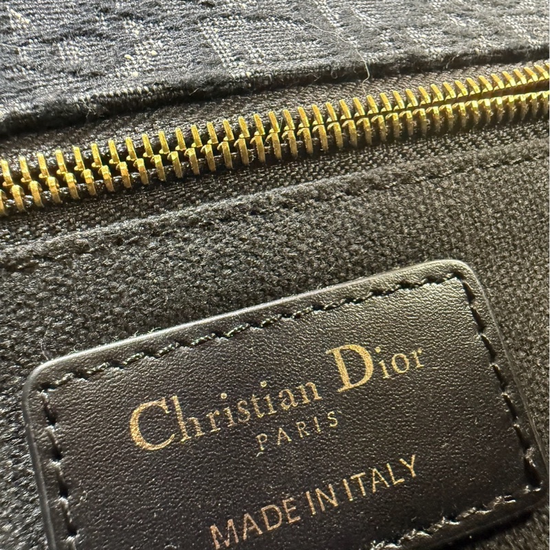 Dior| 蒙田30 黑花款-7
