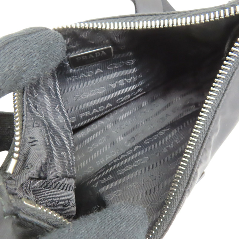 黑色 尼龍帆布 Re-Edition 肩背包【PRADA 普拉達】 1BH204-4