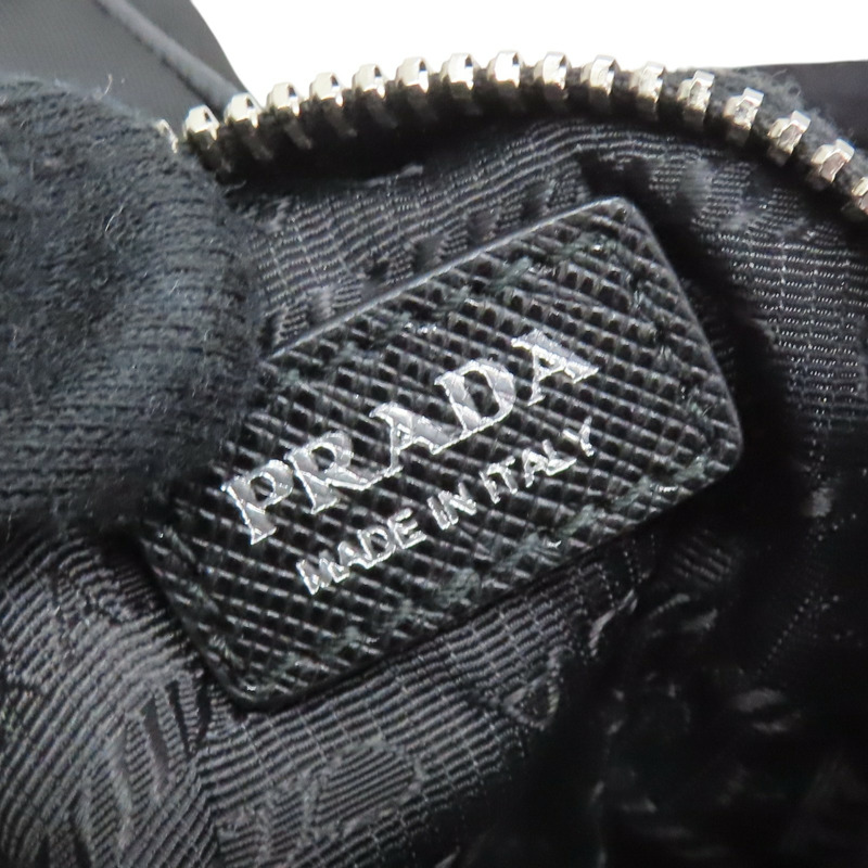 黑色 尼龍帆布 Re-Edition 肩背包【PRADA 普拉達】 1BH204-6