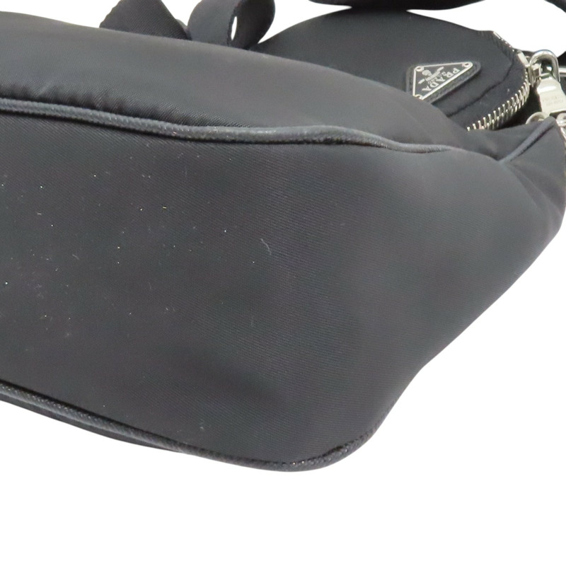 黑色 尼龍帆布 Re-Edition 肩背包【PRADA 普拉達】 1BH204-11