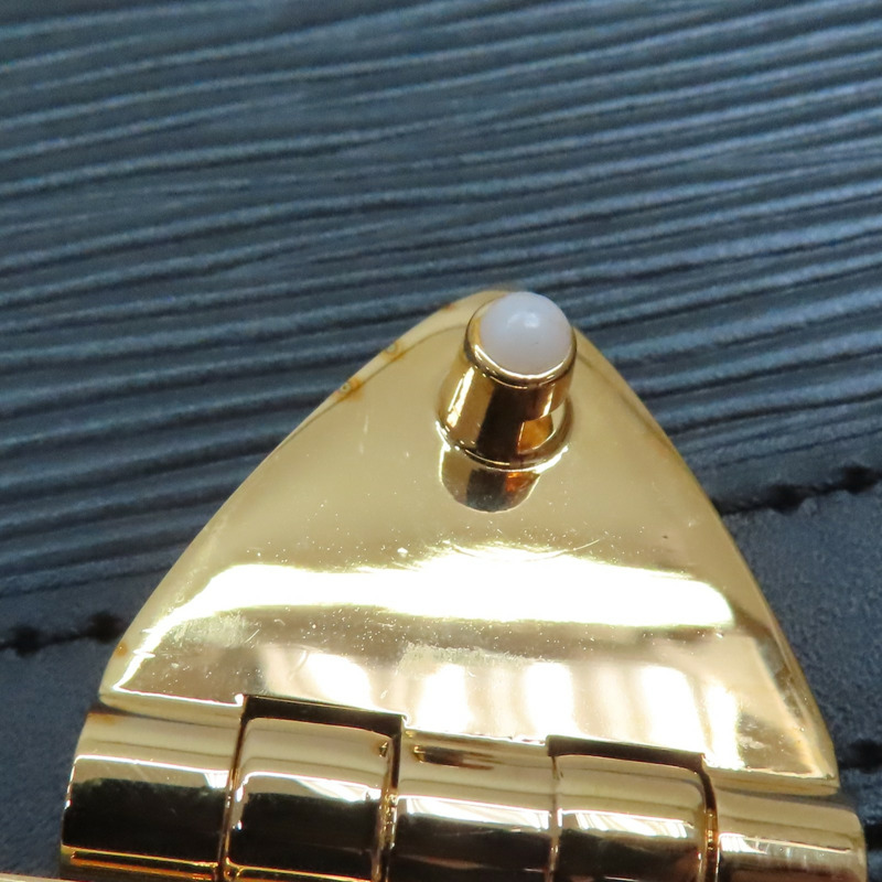 黑色 牛皮 Epi水波紋 Trunk Clutch 肩背包【LOUIS VUITTON LV 路易威登】 M53052-13