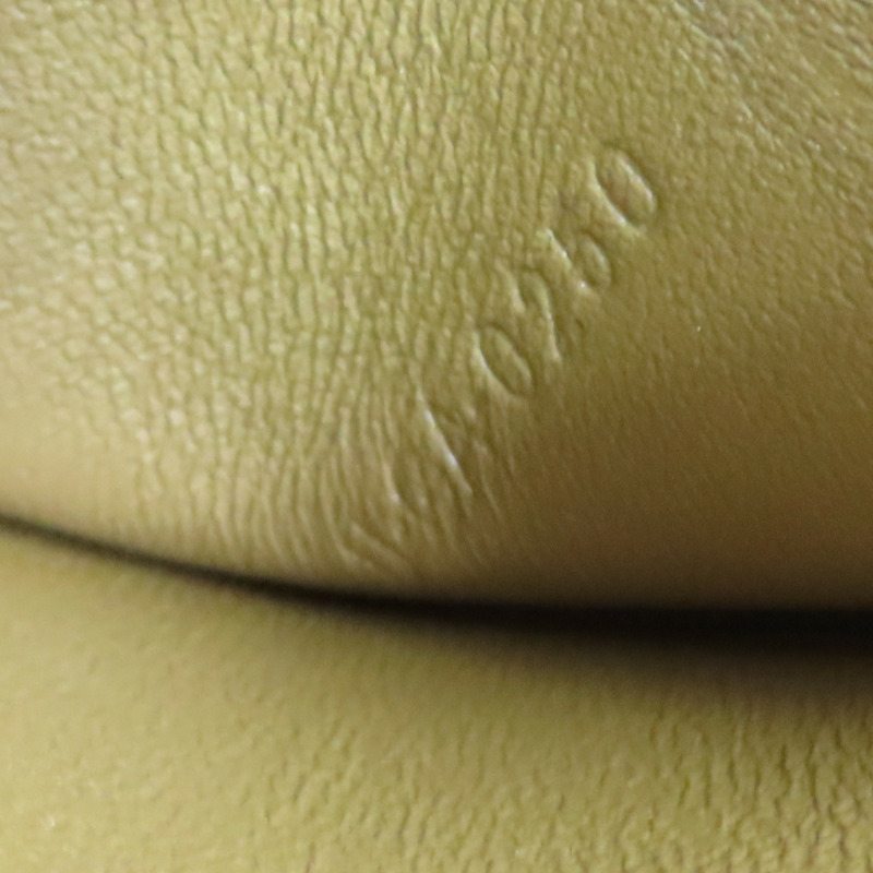 駝色 牛皮 Classic Box 肩背包【CELINE 賽琳】 192523DLS-7