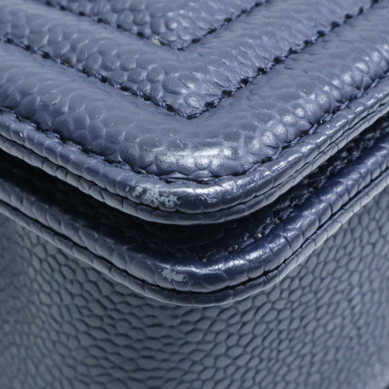 藍色 山型壓紋 牛皮 Boy 20 鍊帶 肩背包 銀釦【CHANEL 香奈兒】 A67085-10