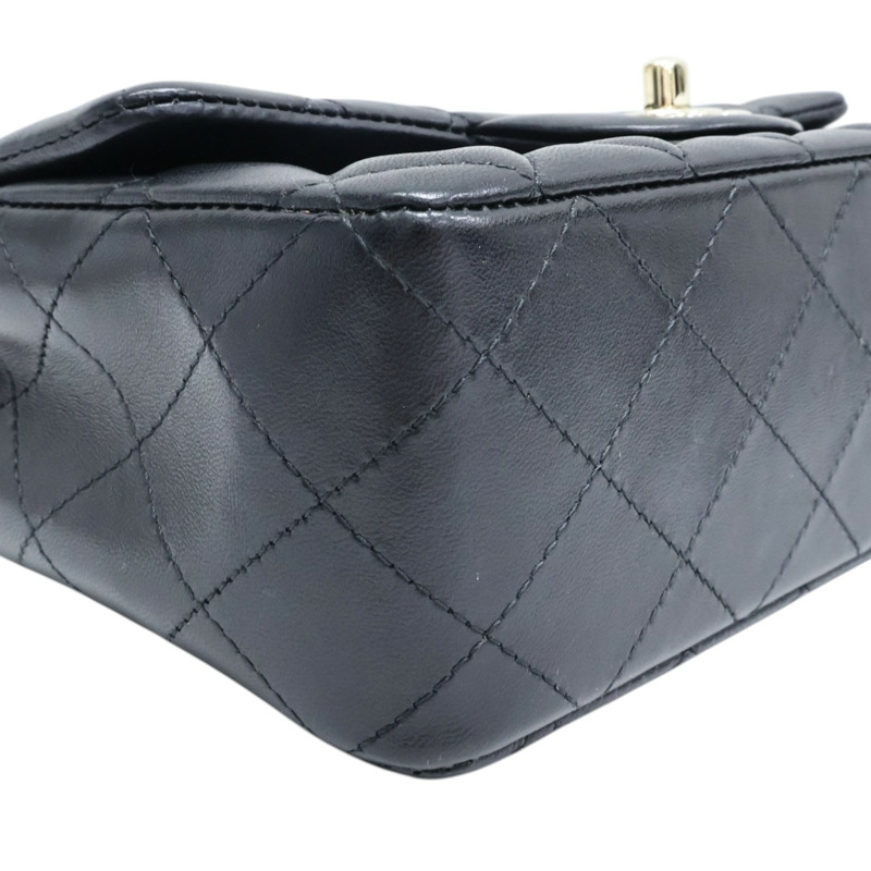 黑色 羊皮 COCO 20 鍊帶 肩背包 銀扣【CHANEL 香奈兒】 A69900-10