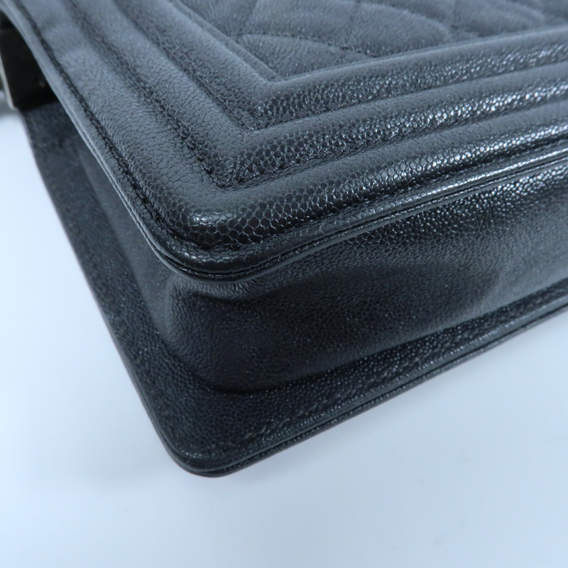 CHANEL 牛皮皮革Boy 20鏈帶肩背袋-13