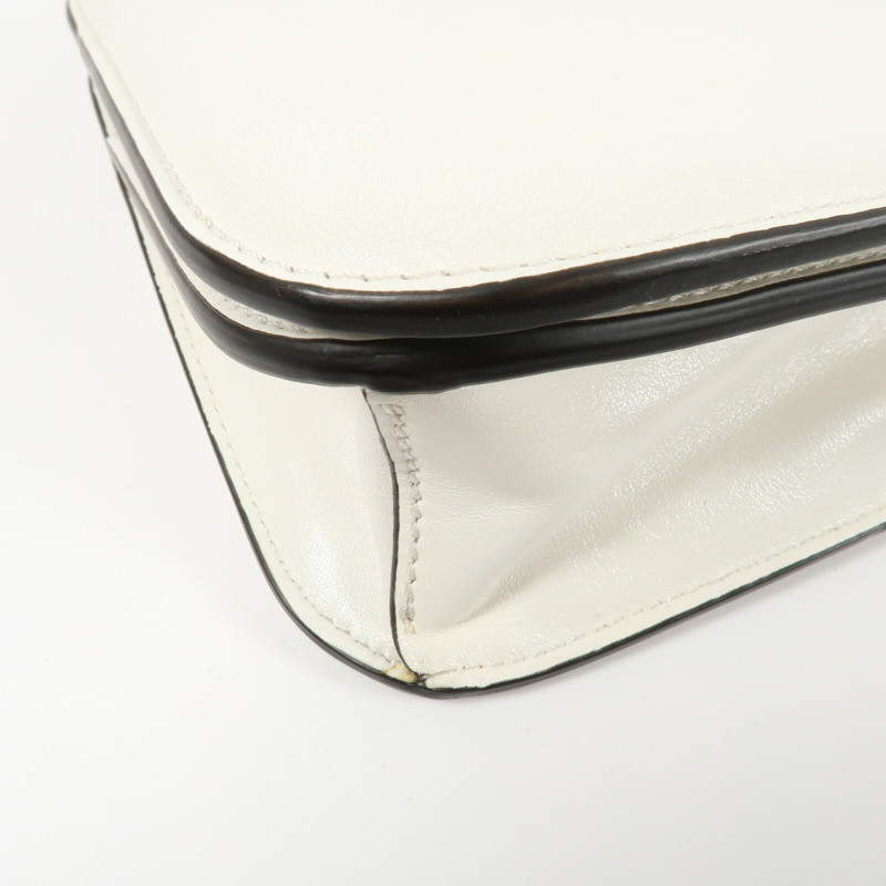 FENDI 牛皮皮革Karligraphy Pocket Shoulder Bag鏈帶肩背袋-12