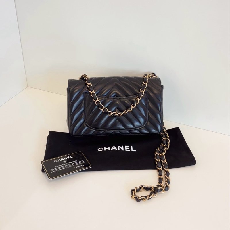 ✨Chanel 黑金V紋大mini 99新帶膜 有保卡🖤-2