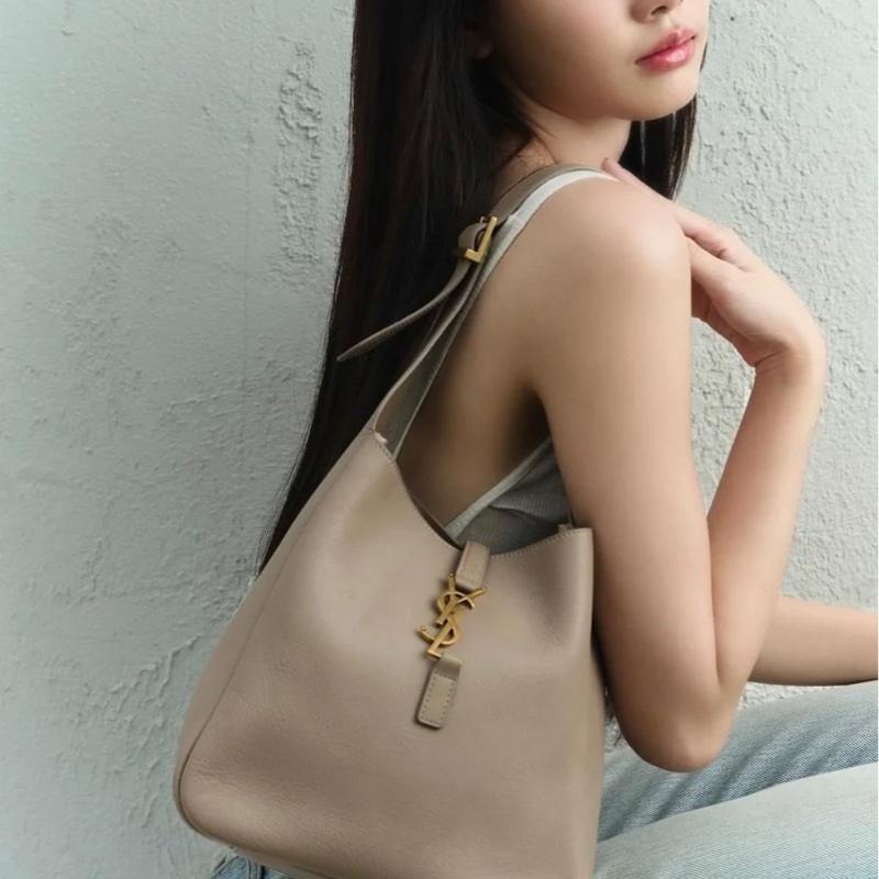 ✨Saint Laurent hobo 水桶包小號 奶茶色 🧋-0