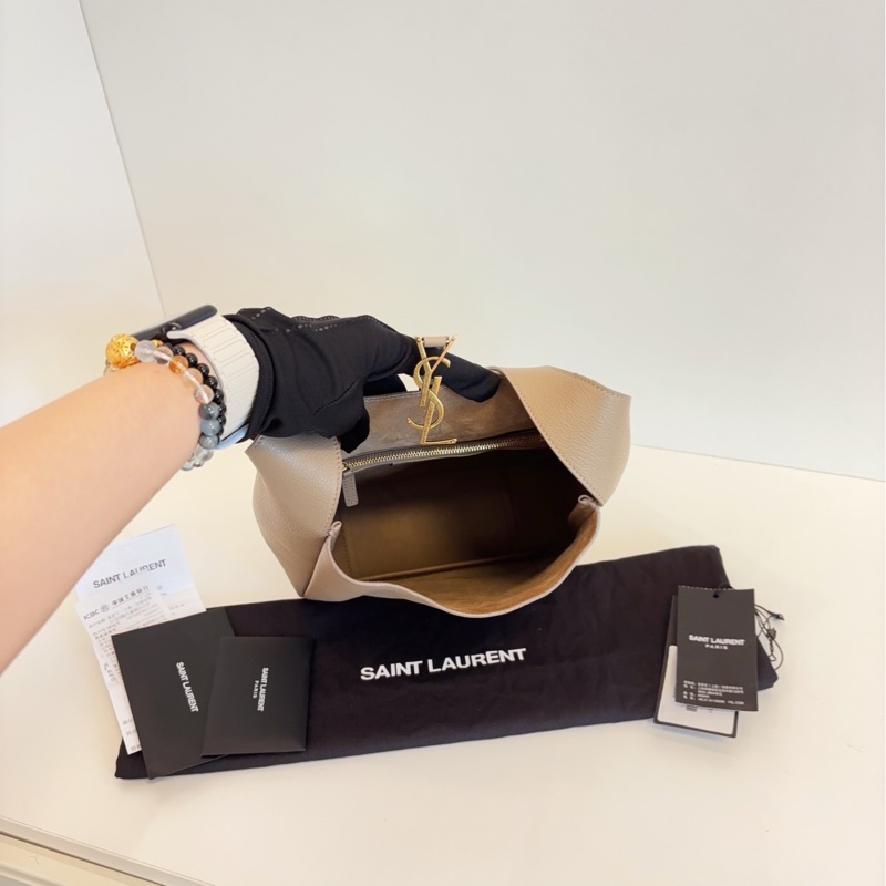 ✨Saint Laurent hobo 水桶包小號 奶茶色 🧋-10