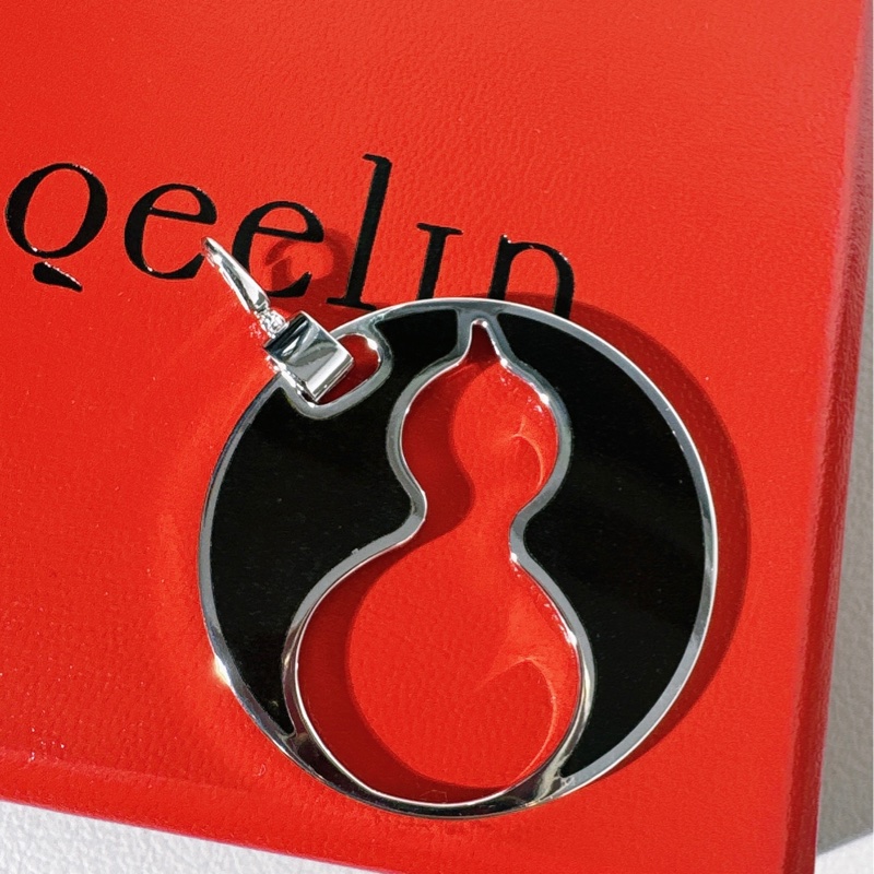 Qeelin 麒麟 vintage 中古 18K 白金 黑瑪瑙 吊墜-3