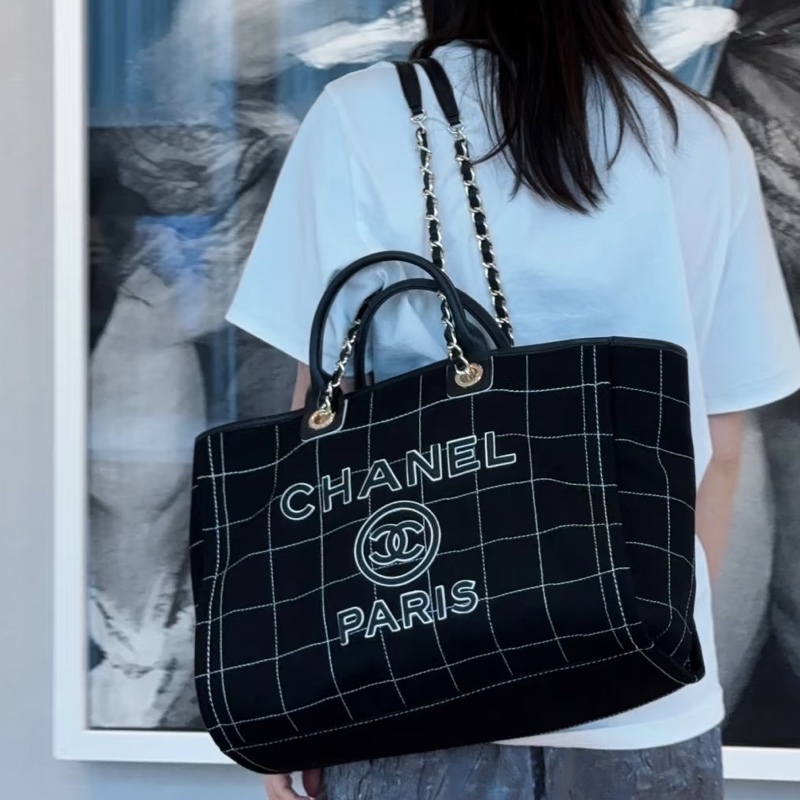 ✨Chanel 23C牛仔沙灘包 99新 晶片款 美式復古風🕶️-0