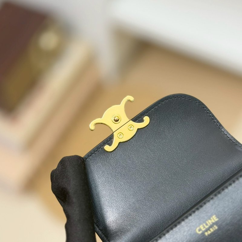 🏷Celine 瑟琳．Triomphe 凱旋門三折短夾-16