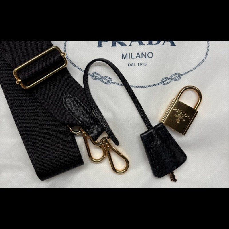 PRADA 1BB088 經典浮雕LOGO尼龍兩用手提包.附鎖組-8