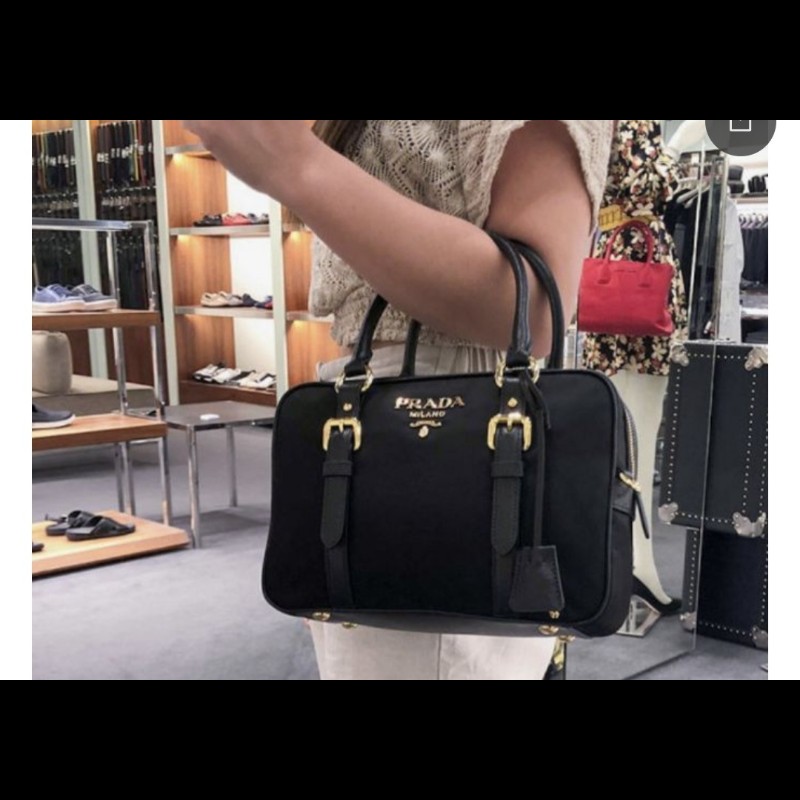 PRADA 1BB088 經典浮雕LOGO尼龍兩用手提包.附鎖組-3