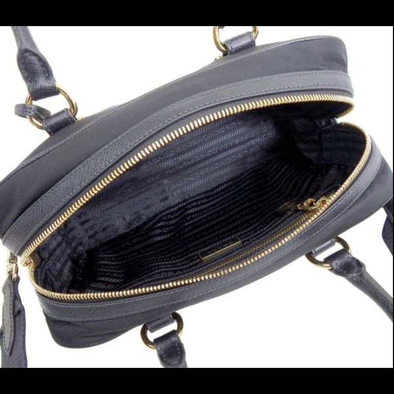 PRADA 1BB088 經典浮雕LOGO尼龍兩用手提包.附鎖組-4