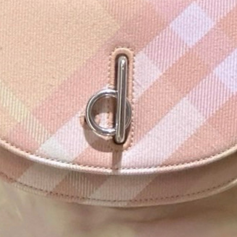Burberry 8081409 Peach-3
