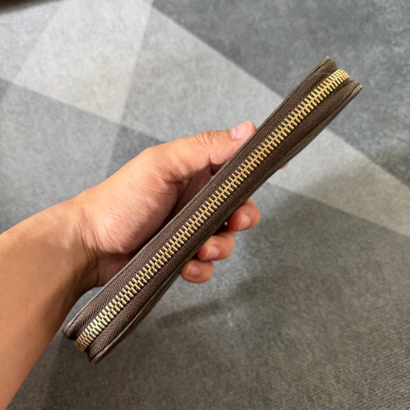 Lv老花拉鍊長夾 (M60017)-3