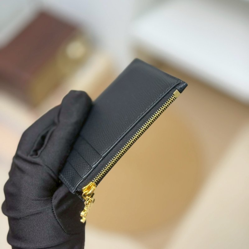 🏷Celine 瑟琳.Triomphe 凱旋門吊飾拉鍊卡包/客人寄賣-15