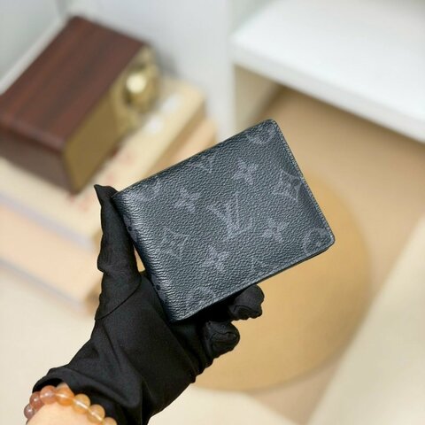 🏷LV 路易威登．Multiple 黑老花短夾 M61695