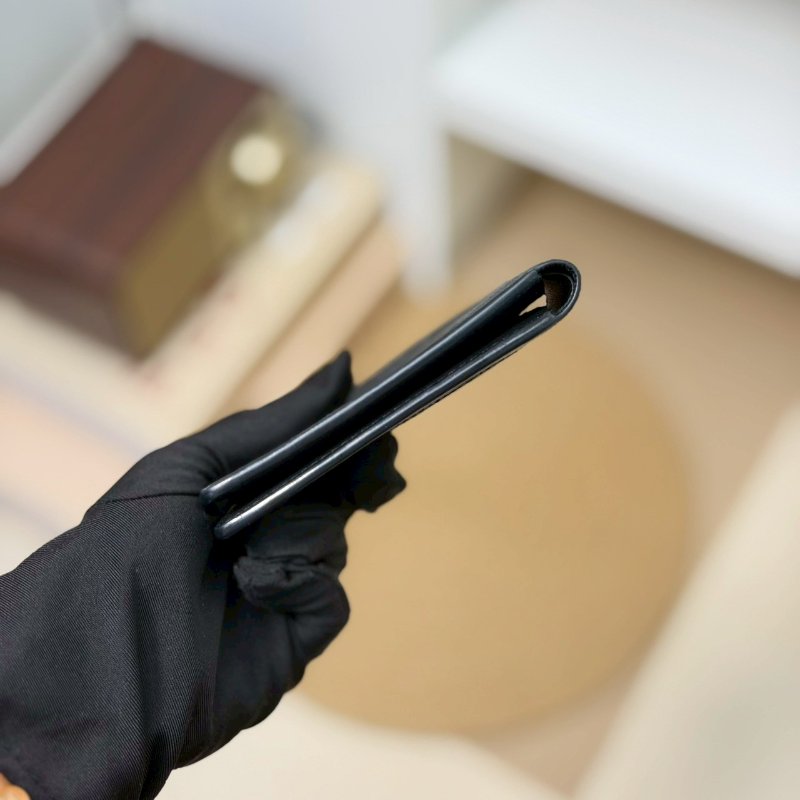 🏷LV 路易威登.Multiple 黑老花短夾 M61695-3