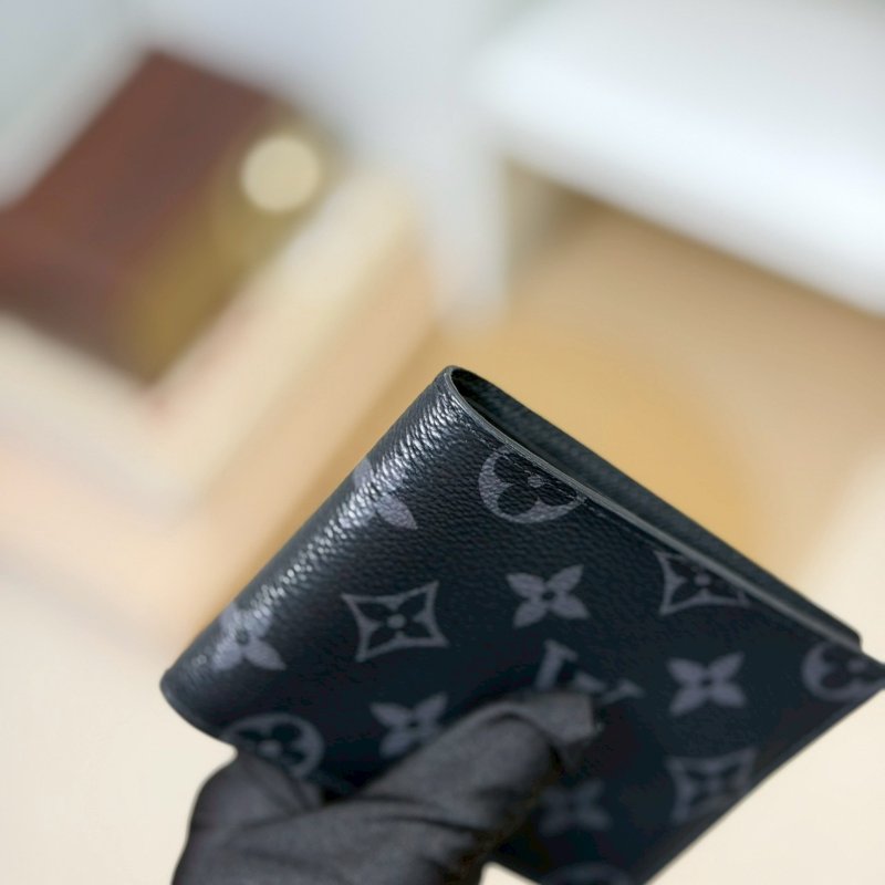 🏷LV 路易威登.Multiple 黑老花短夾 M61695-8