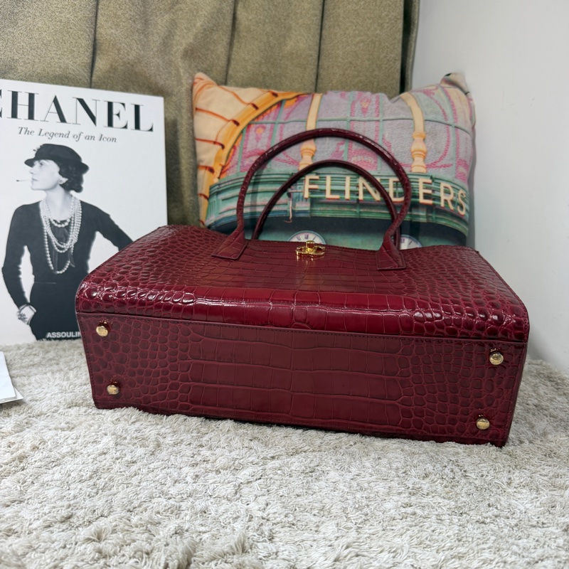 全新Chanel香奈兒鱷魚紋手提包cerf tote 紅色-4