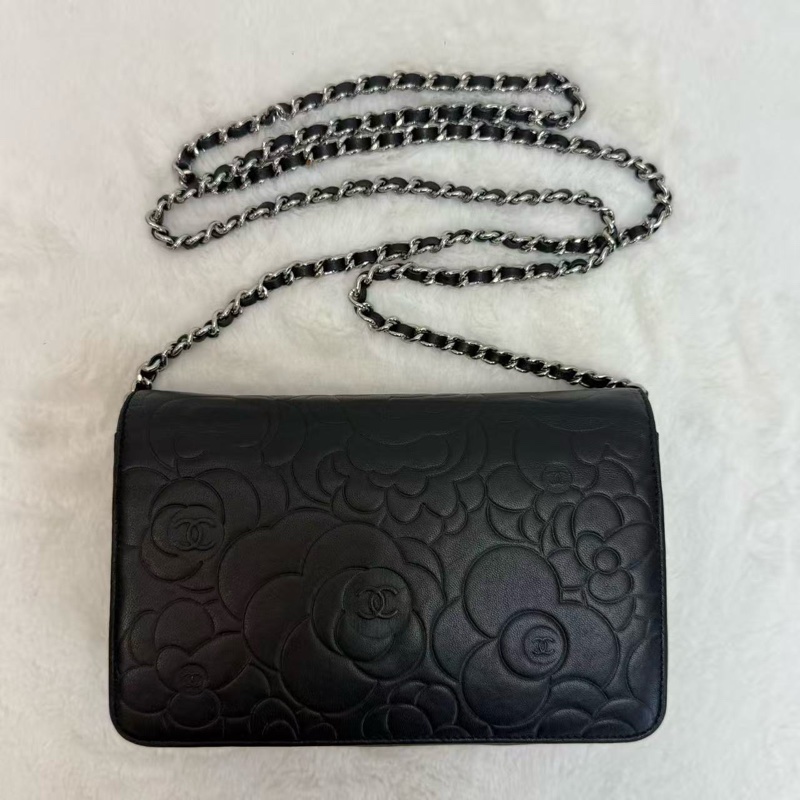 Chanel香奈兒Woc發財包 黑銀 山茶花壓紋 緞面山羊皮 經典熱門爆款鏈條斜挎單肩包 16開帶黑卡-1