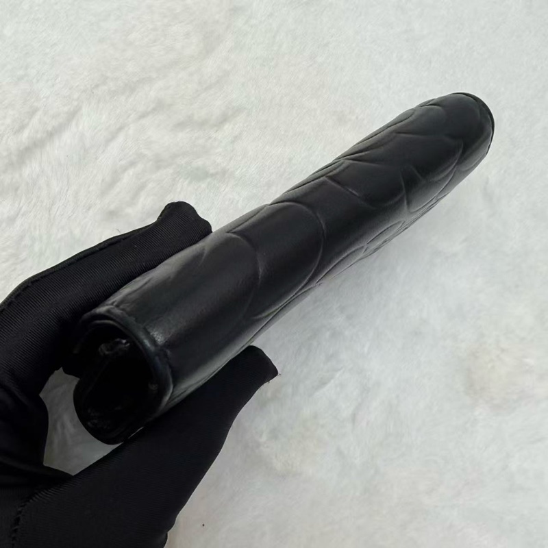 Chanel香奈兒卡包 山茶花系列錢包 黑金羊皮 橫版 山茶花壓紋C Logo零錢包 男女同款手拿包 16開-2