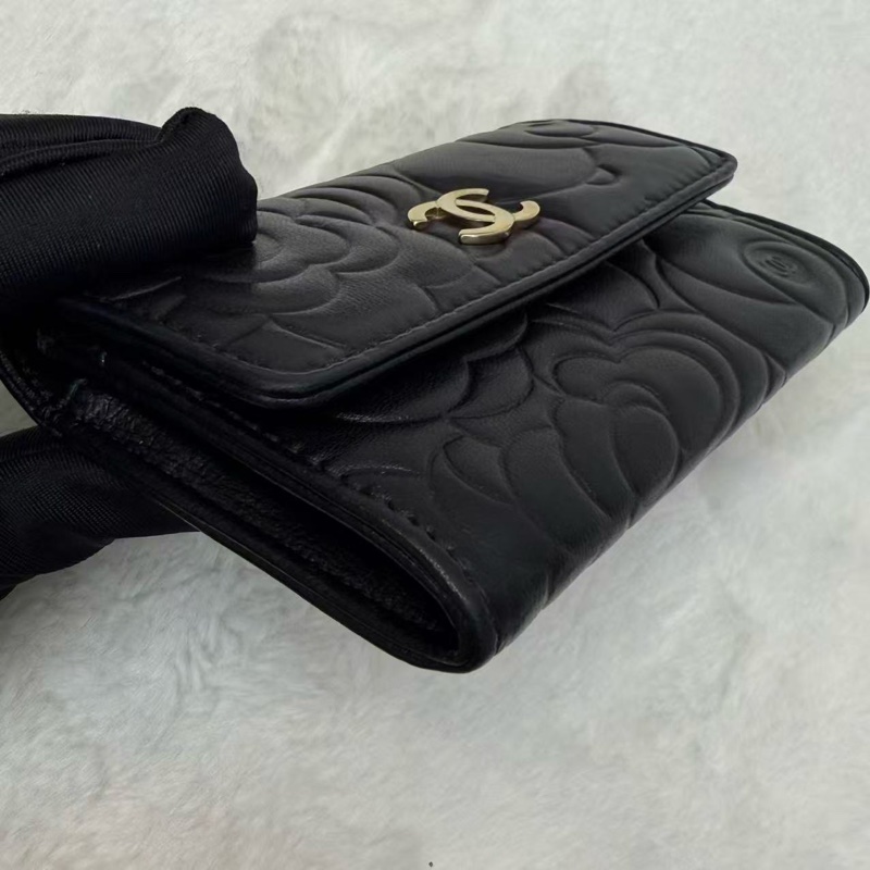 Chanel香奈兒卡包 山茶花系列錢包 黑金羊皮 橫版 山茶花壓紋C Logo零錢包 男女同款手拿包 16開-3