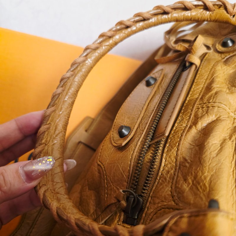 母親節大特價  Balenciaga 巴黎世家 招財 大地色 機車包(Part Time款)-21