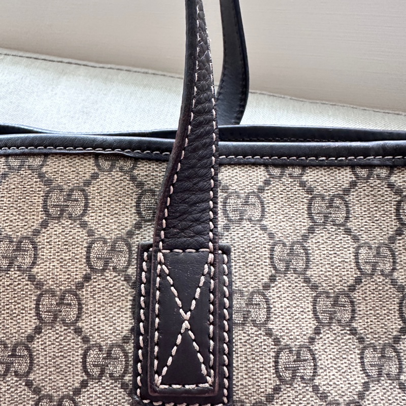 【福利包】Gucci 經典 GG Supreme 托特包|只要 $4,500,隨便背都不心疼!(加送新包)-6