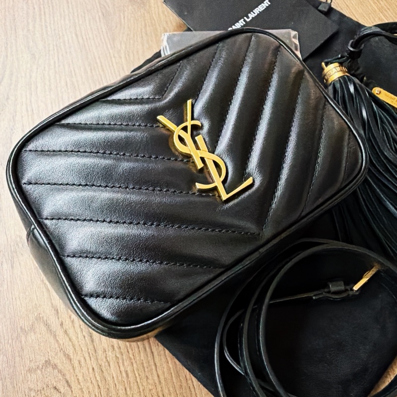 無刮傷 無任何磨損YSL 黑金 流蘇 山形紋 相機包 腰包 斜背包 兩用包-1