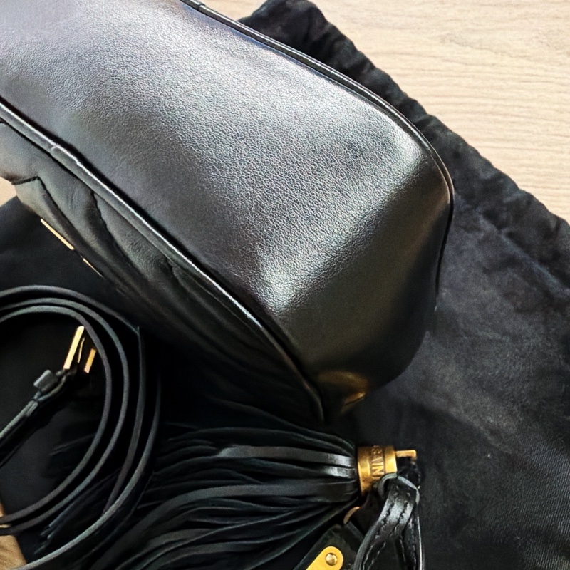 無刮傷 無任何磨損YSL 黑金 流蘇 山形紋 相機包 腰包 斜背包 兩用包-4