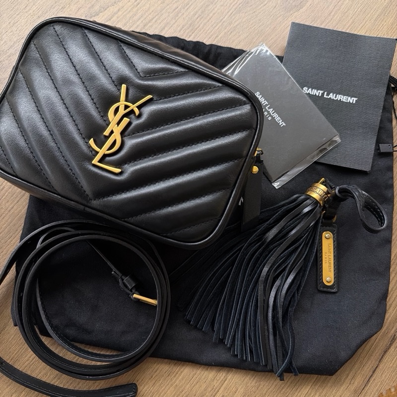 無刮傷 無任何磨損YSL 黑金 流蘇 山形紋 相機包 腰包 斜背包 兩用包-10