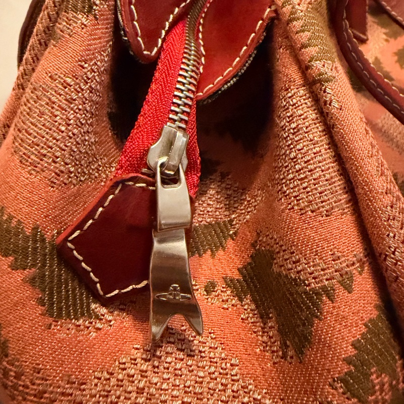 Vivienne Westwood Yasmine年代vintage土星大款保齡球包 梯形包「叛逆搖滾的NANA風格」-27