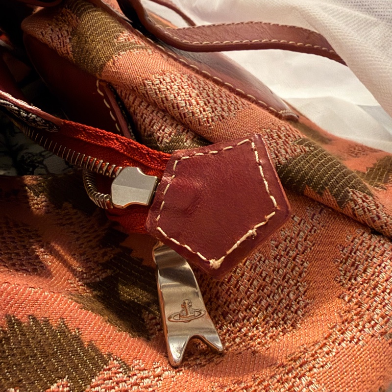 Vivienne Westwood Yasmine年代vintage土星大款保齡球包 梯形包「叛逆搖滾的NANA風格」-42