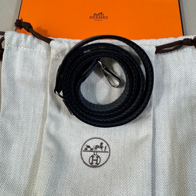 Hermes Evelyne16 mini 黑色銀扣。黑銀W刻-2