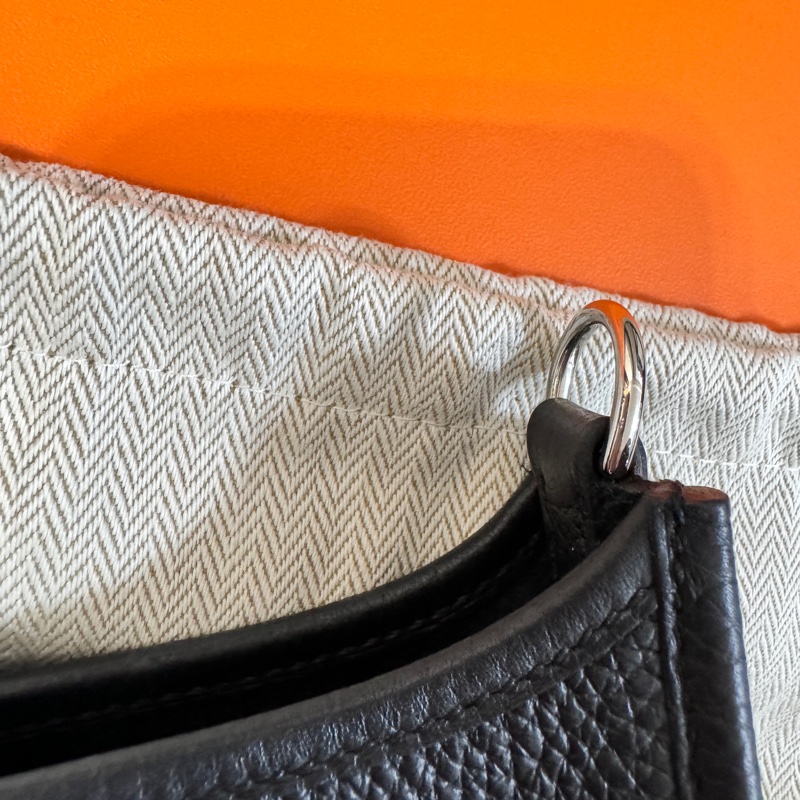 Hermes Evelyne16 mini 黑色銀扣。黑銀W刻-5