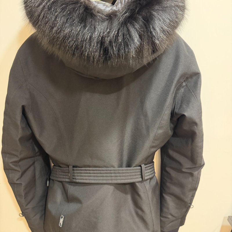 Moncler Grenoble Laplance 黑色羽絨滑雪夾克,採用GORE-TEX 防水防風面料2碼 98新配件塵袋衣架(細節私訊-9