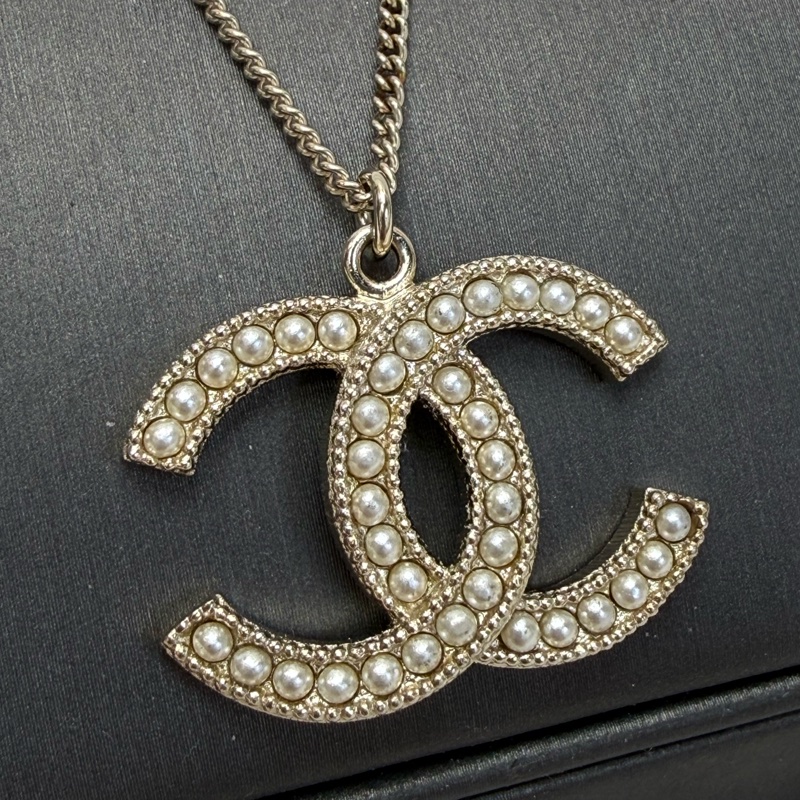 Chanel香奈兒 珍珠雙C金色頸鏈-1
