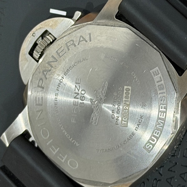 Panerai(沛納海)黑面盤藍色小秒針潛水錶龍頭PAM2305 47mm-6