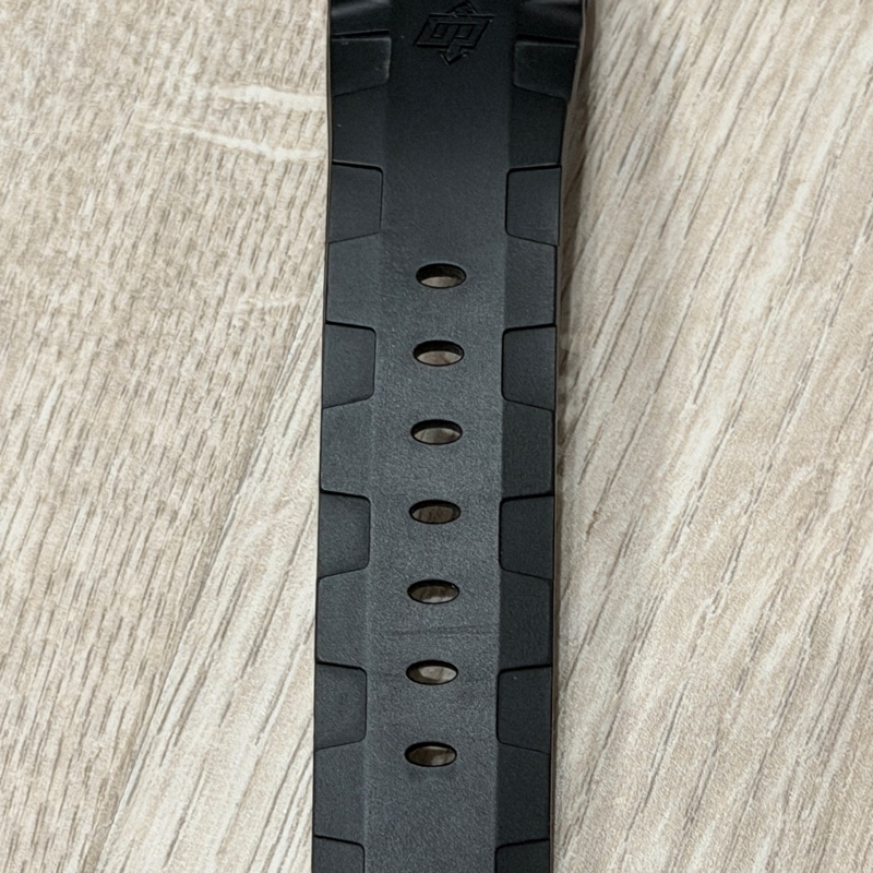 Panerai(沛納海)黑面盤藍色小秒針潛水錶龍頭PAM2305 47mm-7