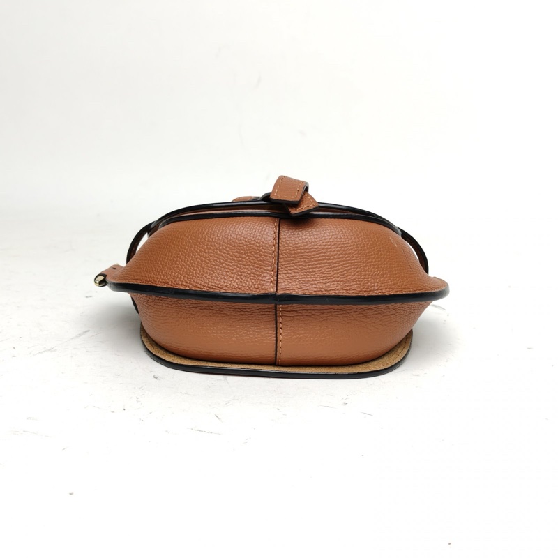LOEWE Gate馬鞍斜跨包小號金棕色牛皮-3
