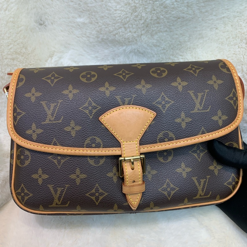 Louis Vuitton LV 老花法棍斜背包 (IA536)-41