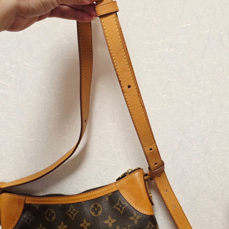 母親節特價 Louis Vuitton LV原花 Odeon斜背包 肩背包-36