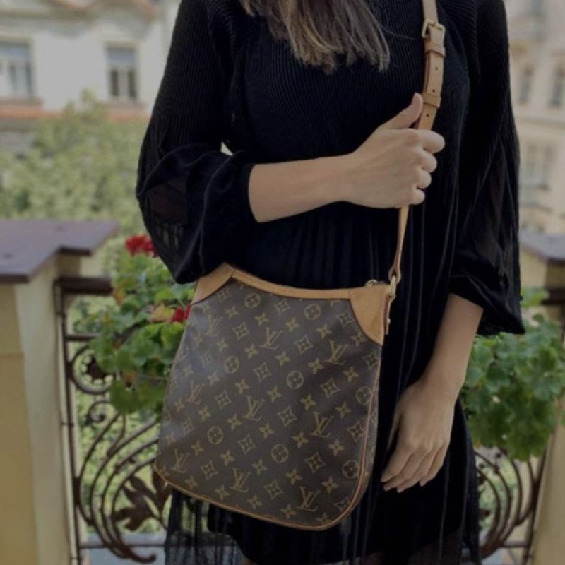 母親節特價 Louis Vuitton LV原花 Odeon斜背包 肩背包-40