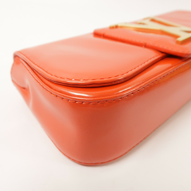 LOUIS VUITTON Vernis Sobe Clutch手拿包-9