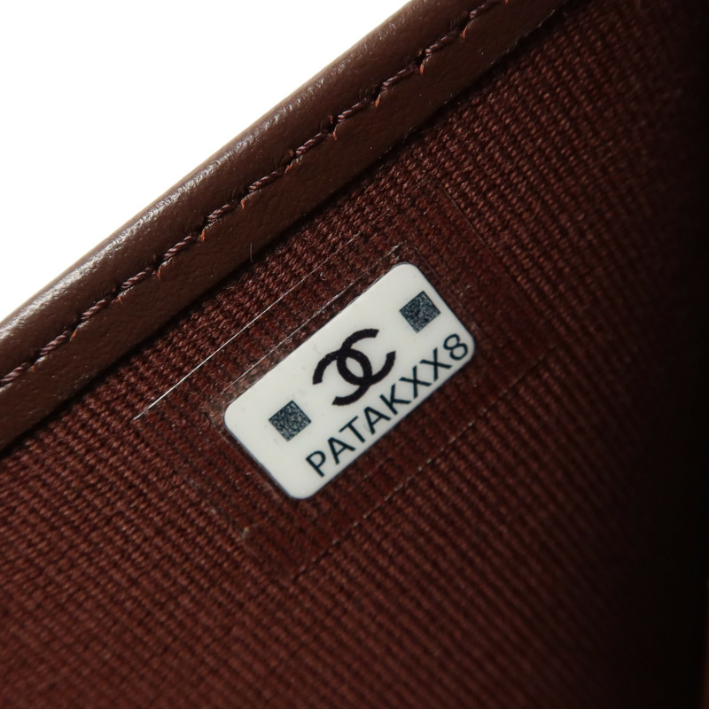 CHANEL 牛皮皮革Classic Trifold Wallet金扣錢包-8