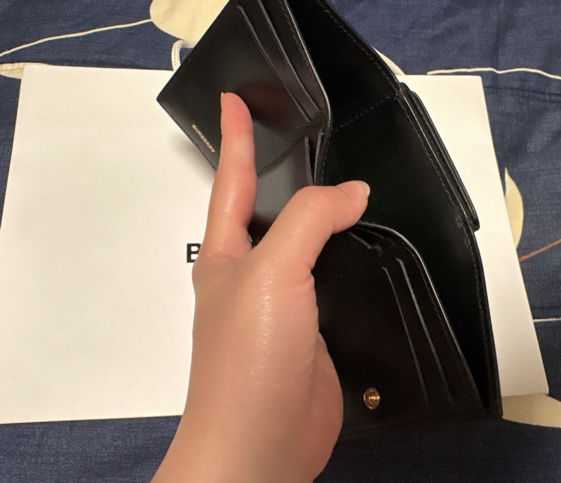 BURBERRY荔枝紋短夾-2