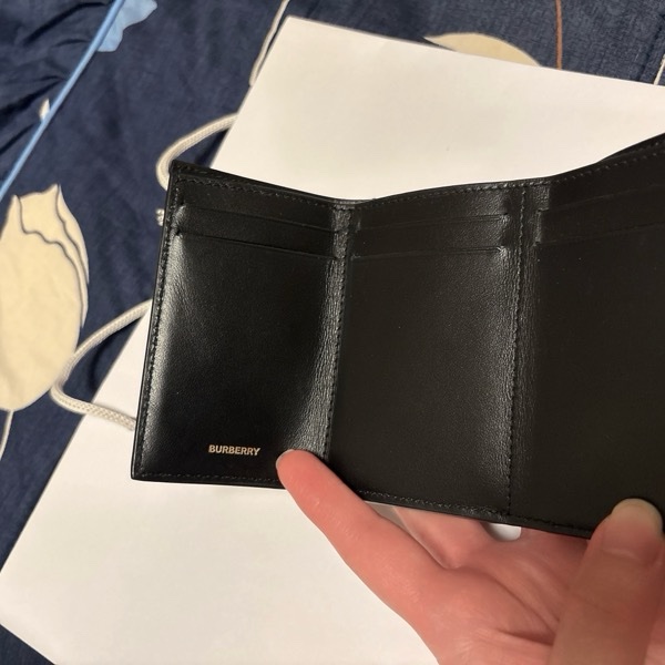 BURBERRY荔枝紋短夾-10